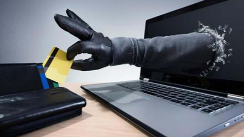 Sumqayıtda vətəndaşın bank kartı talandı