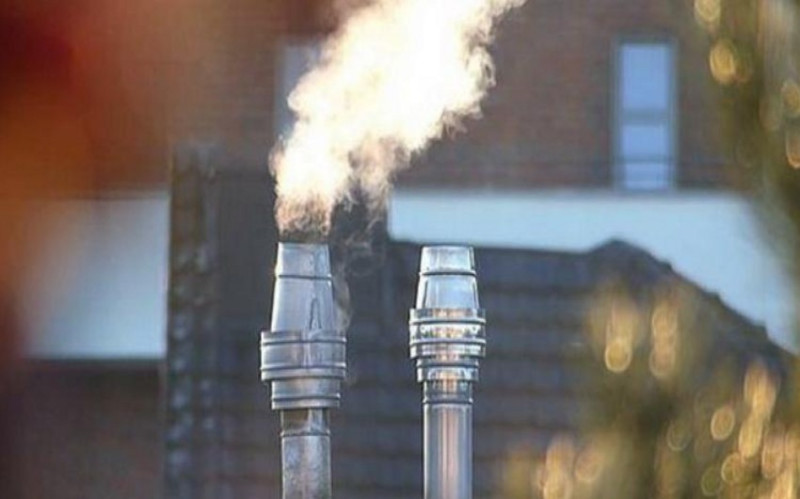 Sumqayıtda məşhur şadlıq sarayları havanı çirkləndirir - SİYAHI