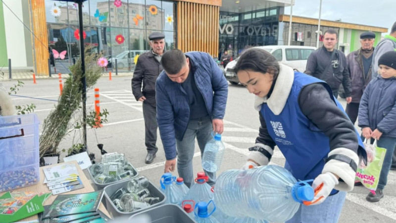 Sumqayıtda aksiya: Tullantı ver, ting al