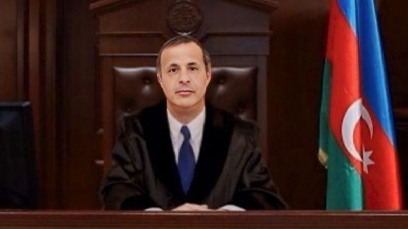 Sumqayıt məhkəməsinin sabiq hakimi 4615 manat pensiyadan narazıdır