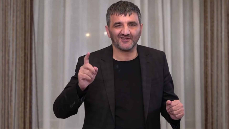 Rüfət Nasosnu: “Sosial şəbəkələr ailə dağıdır”