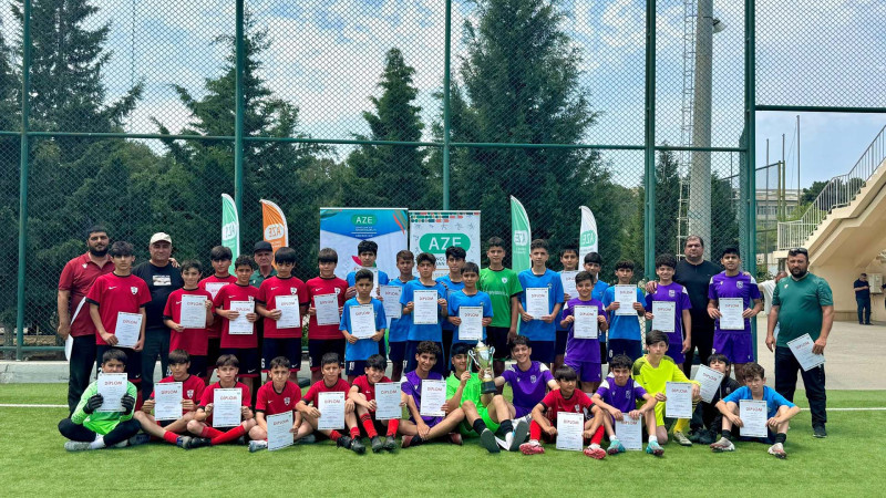 Yeniyetmələr arasında Sumqayıt kubokunun qalibləri təltif olundu