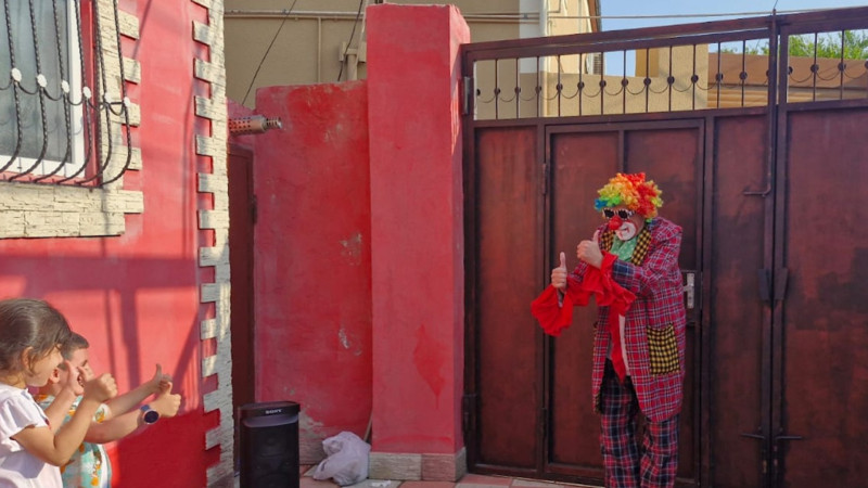 Sumqayıtlı uşaqların sevimli klounu Kamal