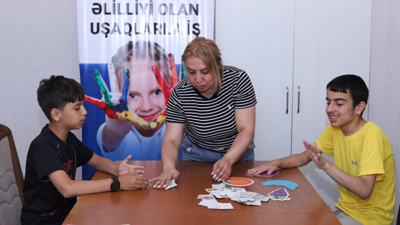 Sumqayıtda fiziki məhdudiyyətli uşaqlar üçün PROQRAM
