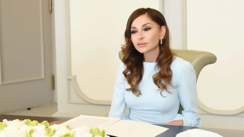 Mehriban Əliyeva Qurban bayramı münasibətilə xalqı təbrik edib - FOTO