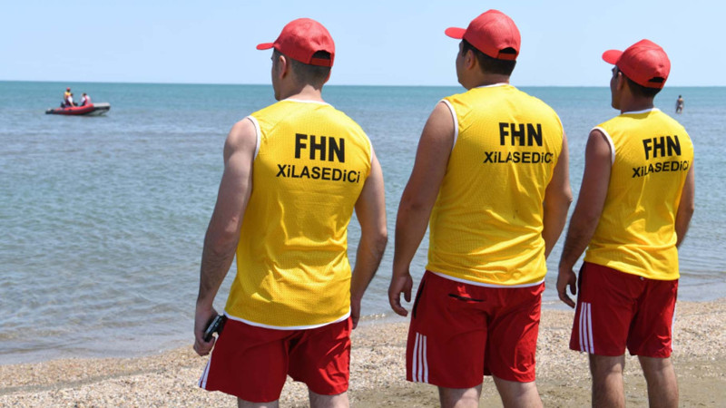 FHN çimərliklərdə monitorinqlər keçirib