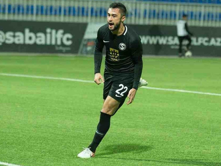 “Sumqayıt”ın sabiq futbolçusu Qırğızıstan komandasına yollanır