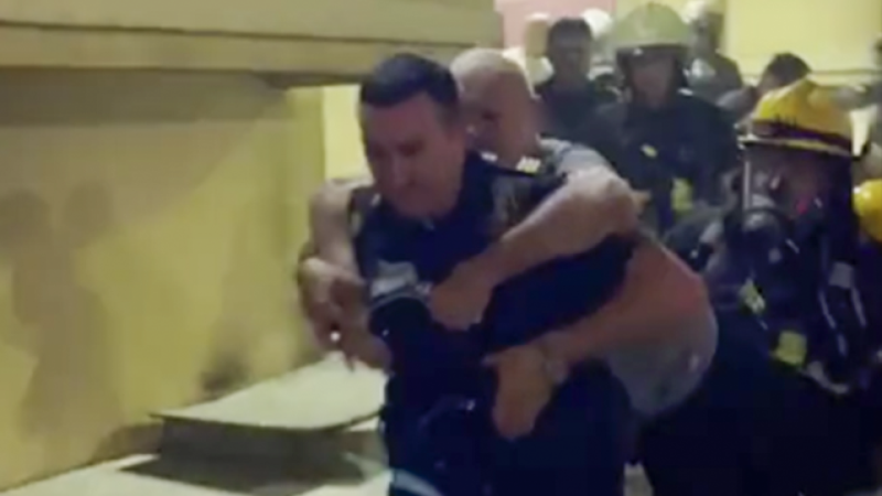 Yanğında 33 nəfər zəhərlənibmiş - RƏSMİ