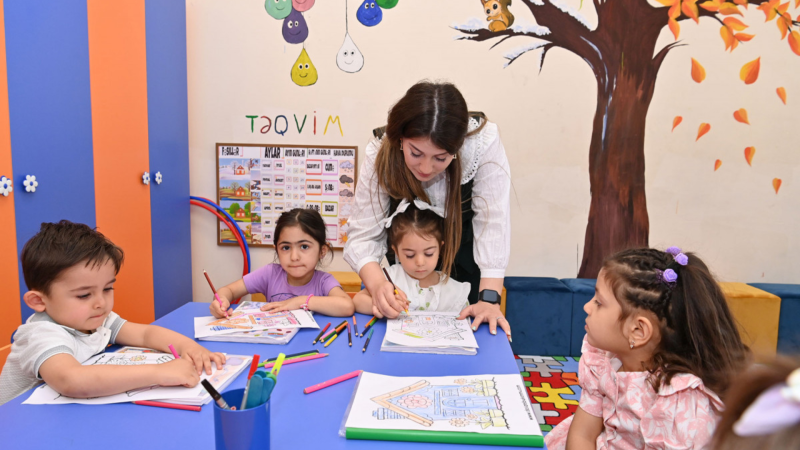 Bağçalara qəbul başlayıb Bağçalara qəbul başlayıb