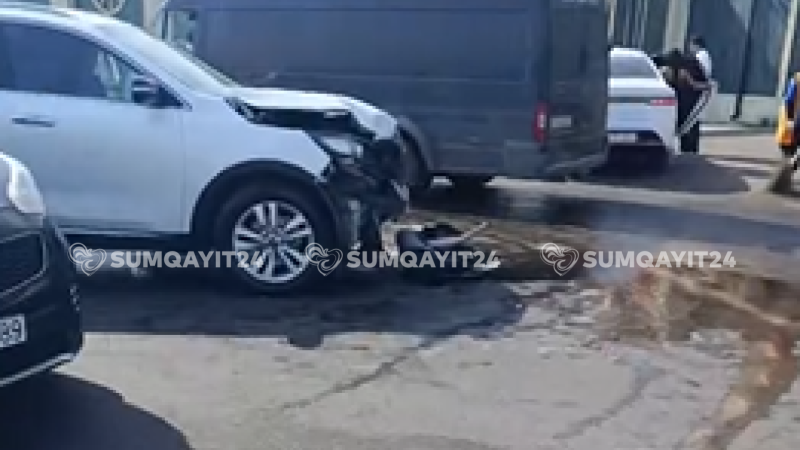 Novxanıda AĞIR QƏZA - Sürücülər yaralanıblar - VİDEO