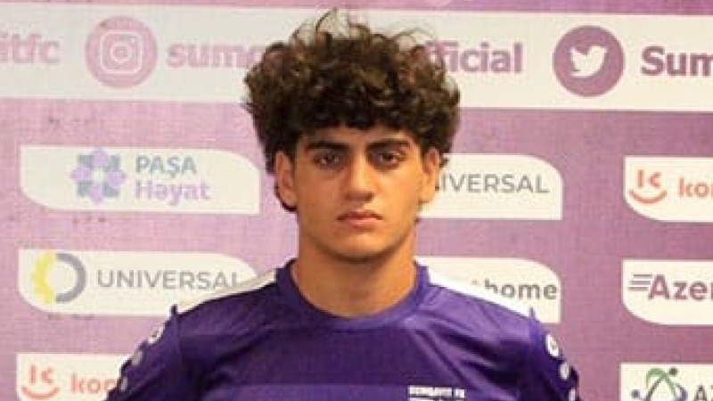 “Sumqayıt” futbolçusunu “Difai”yə göndərdi