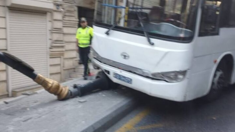 Sumqayıtda ağır avtobus qəzası -YARALILAR VAR