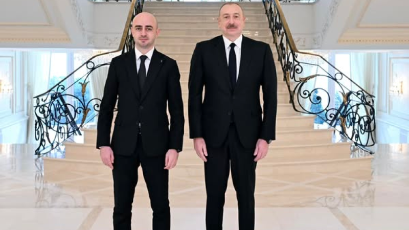 Sumqayıtın daha bir sakininə FƏXRİ AD VERİLDİ  Sumqayıtın daha bir sakininə FƏXRİ AD VERİLDİ