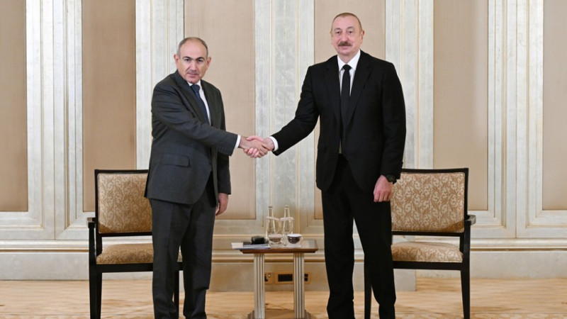 Prezident İlham Əliyevlə Paşinyanın müzakirə mövzuları