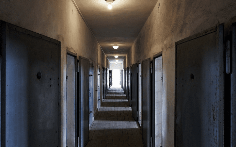 Azərbaycanda qadın məhkumların sayı AÇIQLANIB