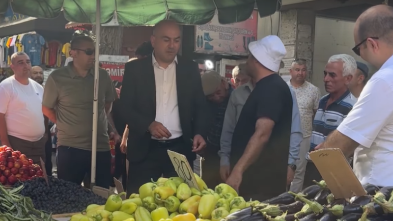 Sumqayıtda küçə alverçilərinə qarşı REYD