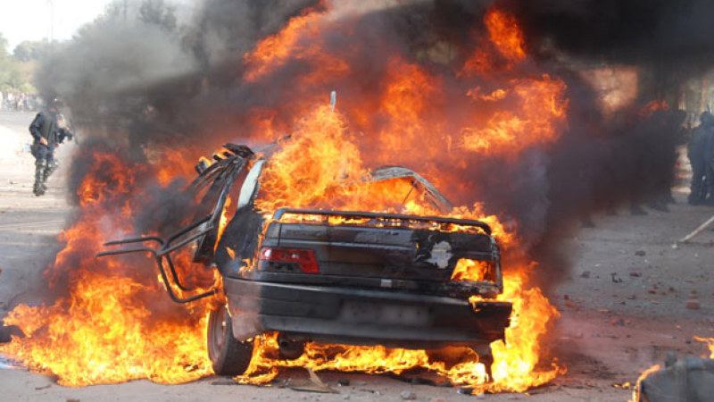 Polisdən yanan avtomobillərlə bağlı XƏBƏRDARLIQ 