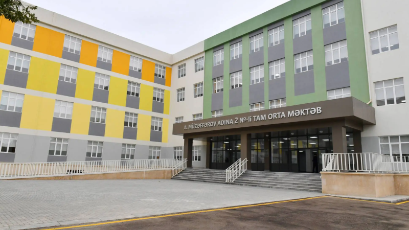 Saray məktəbində yeni DİREKTOR TƏYİNATI