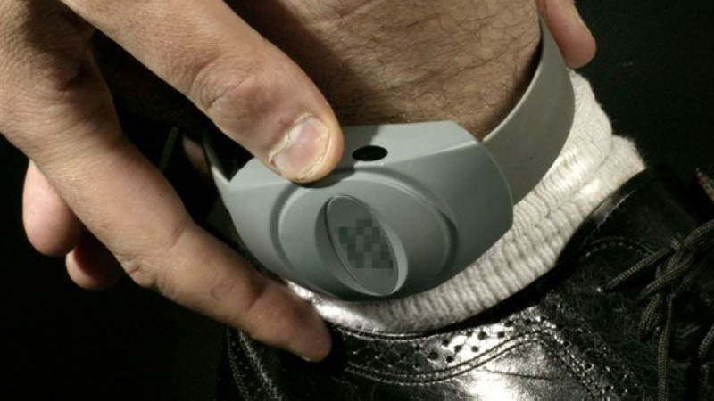 Sumqayıt məhkəməsinin qərarı- keçmiş vəkil elektron qolbaq TAXACAQ 