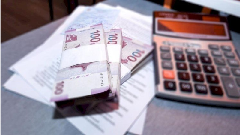 Sumqayıt məhkəməsində şirkətin 135,5 min pulunu mənimsəyən qadına HÖKM OXUNDU