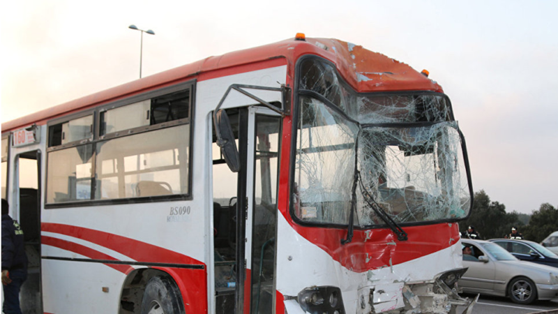 Sumqayıtda avtobus yanacaqdoldurma məntəqəsinə ÇIRPILIB Sumqayıtda avtobus yanacaqdoldurma məntəqəsinə ÇIRPILIB