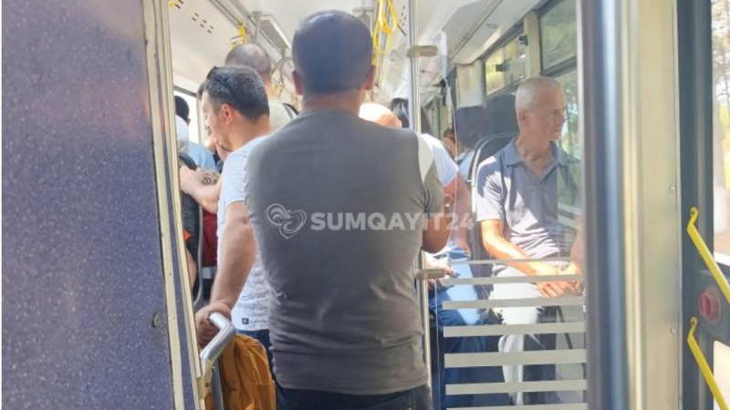 Sumqayıt avtobuslarında “köhnə hamam, köhnə tas”