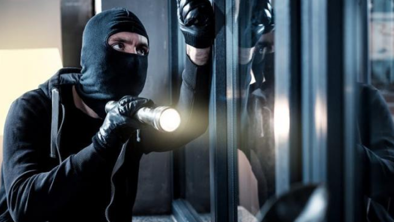 Sumqayıtda oğurluqda şübhəlilər saxlanılıb