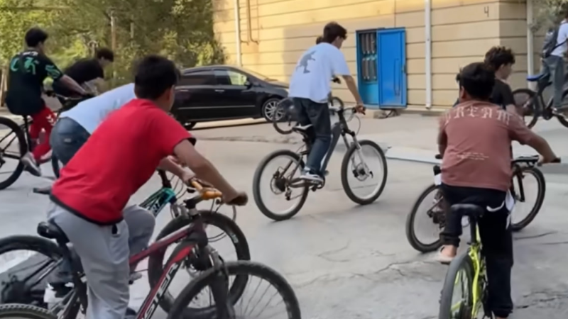 Məşhur bloger sumqayıtlı gənclərlə görüşdü