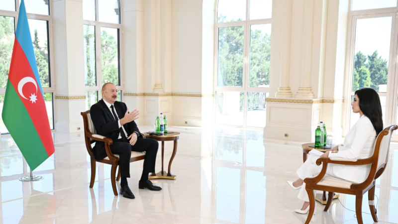 Azərbaycan Prezidenti İlham Əliyev “Əl-Ərəbiyyə” telekanalına müsahibə verib - VİDEO