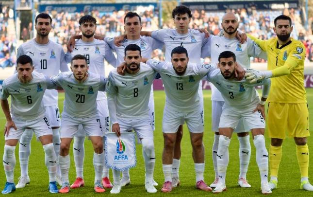 Millimizin futbolçuları heç-heçəyə görə hansı mükafatı alıblar?