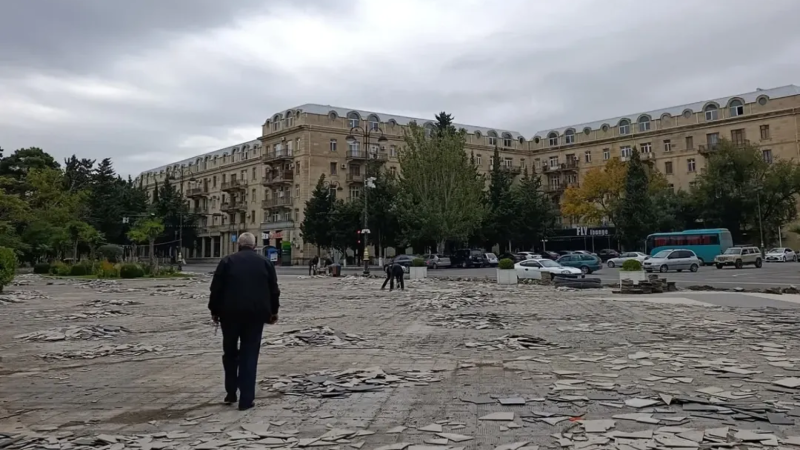 Nəsimi parkı abadlaşdırılır Nəsimi parkı abadlaşdırılır