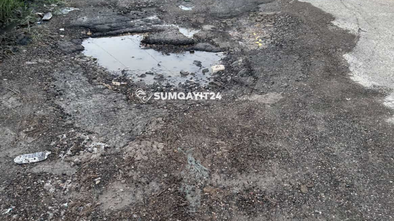 Sumqayıtda avtobus yolundakı BAXIMSIZLIQ