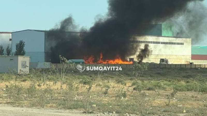 Sumqayıtda yanğın HADİSƏSİ Sumqayıtda yanğın HADİSƏSİ