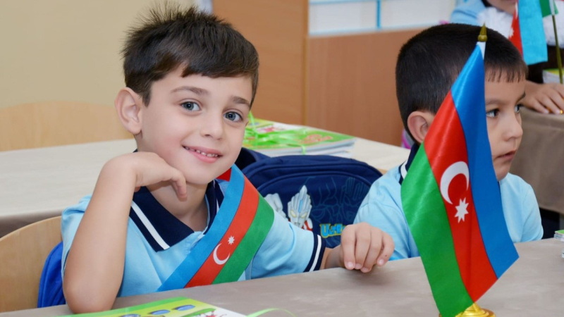 Azərbaycanda dərs saatları DƏYİŞDİRİLƏCƏK?