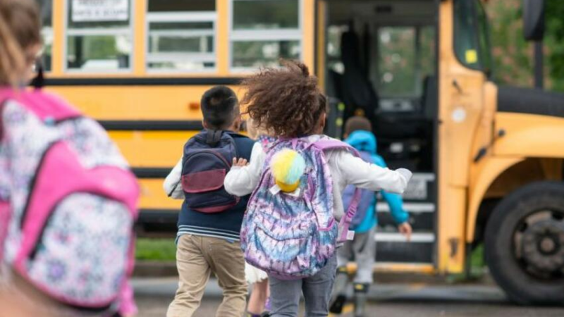 Məktəbli avtobusları fəaliyyətə başlayacaq