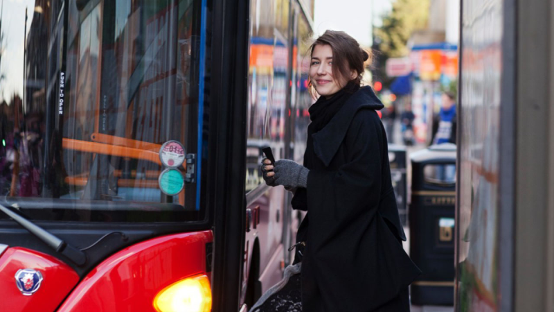 Bakı-Sumqayıt qatarlarında Mastercardla ödəniş MÜMKÜN OLACAQ