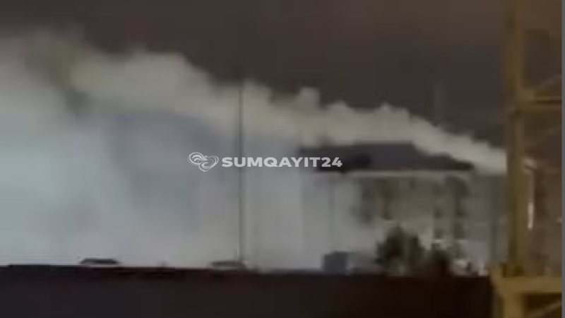 Sumqayıtı tüstü “zəhərləyir” - VİDEO