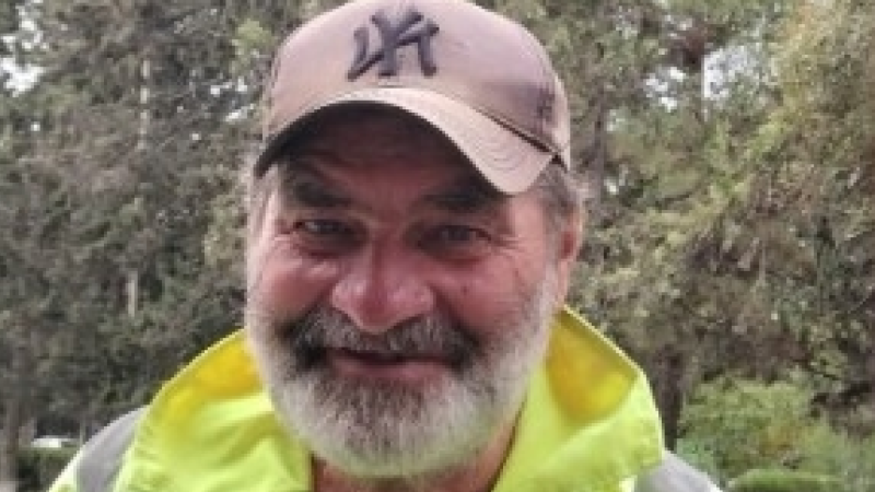 Keçmiş futbolçu Sumqayıtda “parkovşik”liklə dolanır