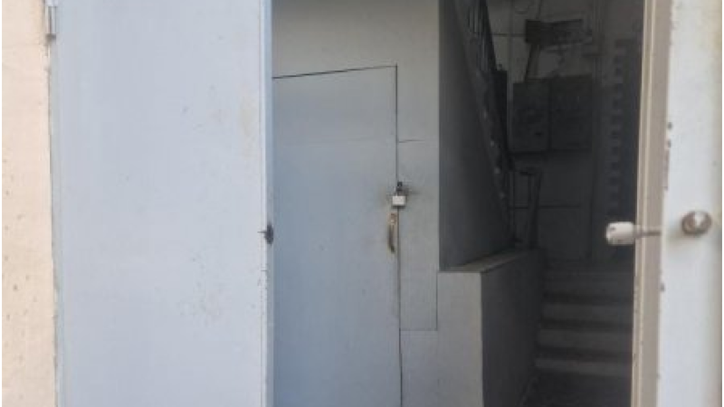 Sumqayıtda binanın zirzəmisi satılır?