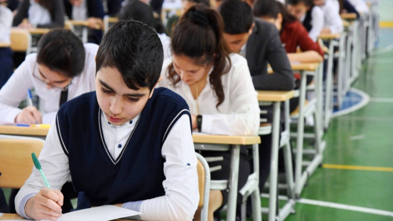 Lisey və gimnaziyalara şagird qəbulu yalnız bu siniflər üzrə aparılacaq Lisey və gimnaziyalara şagird qəbulu yalnız bu siniflər üzrə aparılacaq