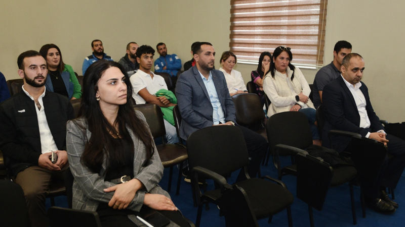 “Sumqayıt”ın qızları yeni mövsümə hazırlaşırlar “Sumqayıt”ın qızları yeni mövsümə hazırlaşırlar