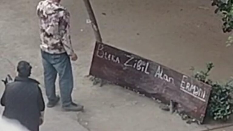 Sumqayıtda qalmaqal - Şəhid bacısı məhəlləni ayağa qaldırdı Sumqayıtda qalmaqal - Şəhid bacısı məhəlləni ayağa qaldırdı