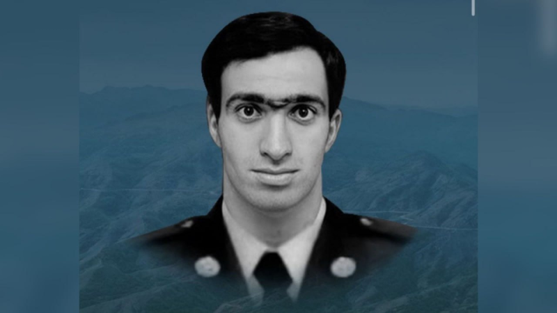 Komandirini xilas edərkən şəhid olan sumqayıtlının anım günüdür Komandirini xilas edərkən şəhid olan sumqayıtlının anım günüdür