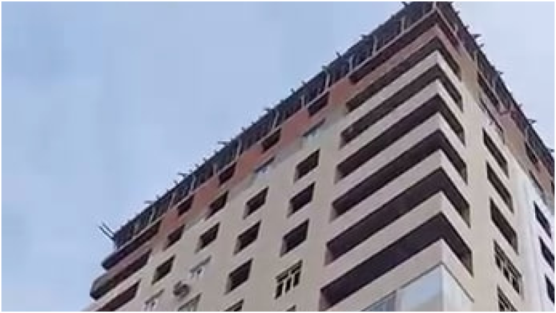 Sumqayıtda təmiri yarımçıq YAŞAYIŞ BİNASI - VİDEO