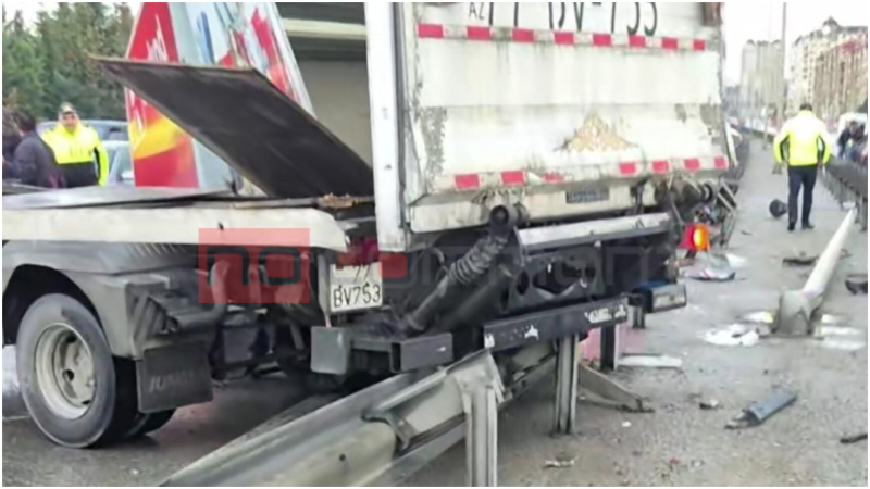 Bakı-Sumqayıt yolunda ağır qəza - Yük maşını TIR-a ÇIRPILIB