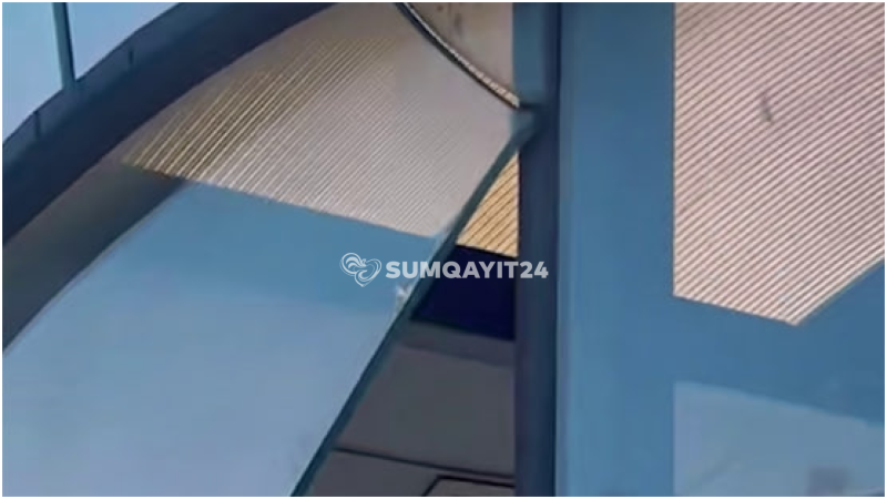 Sumqayıtda qəzalı avtobus dayanacağı TƏHLÜKƏ SAÇIR