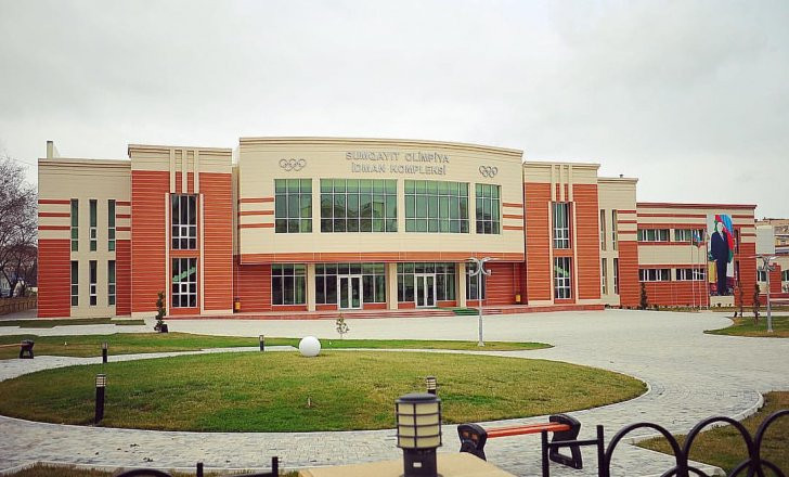 Sumqayıtlı döyüşçü doğma şəhərində KƏMƏR QAZANDI