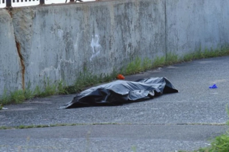 Mərmər daşın altında qalan Sumqayıt sakini ÖLDÜ