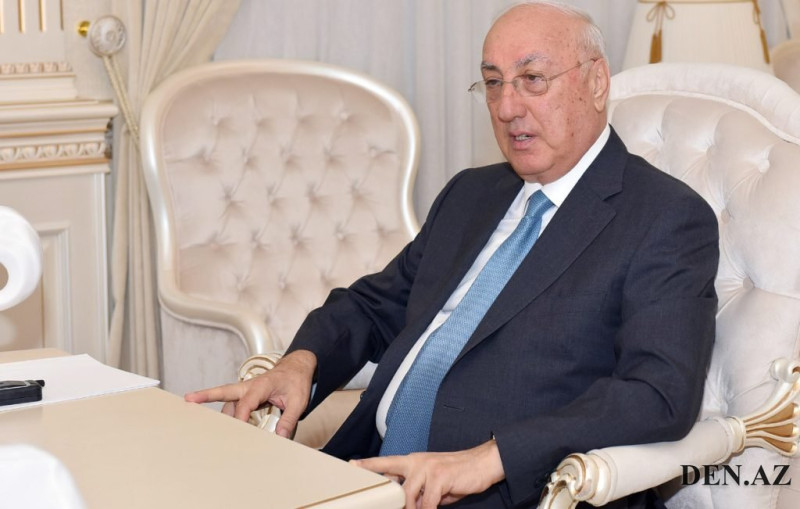 Zakir Fərəcovun maaşı nə qədərdir?