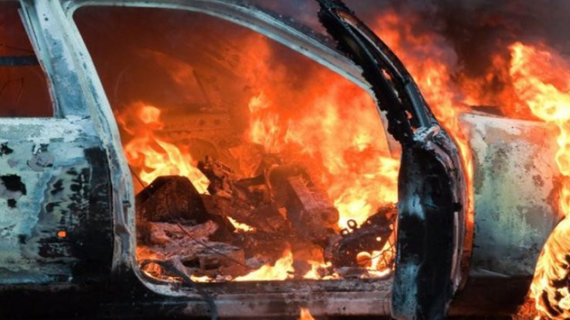 Sumqayıtda avtomobil ALIŞIB